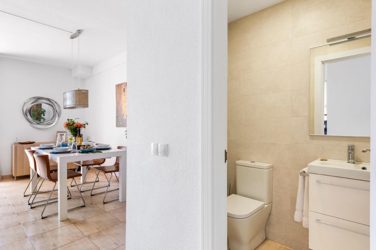 Beachfront Triplex With Swimming Pool & Parking Radazul ภายนอก รูปภาพ