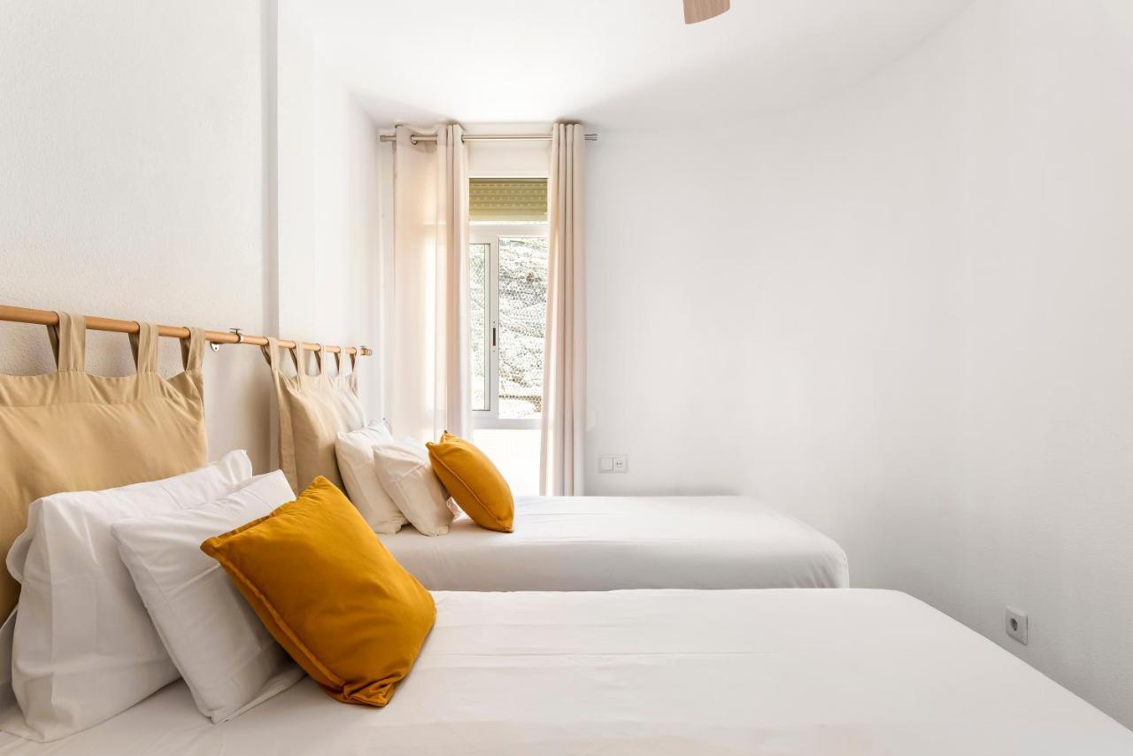 Beachfront Triplex With Swimming Pool & Parking Radazul ภายนอก รูปภาพ